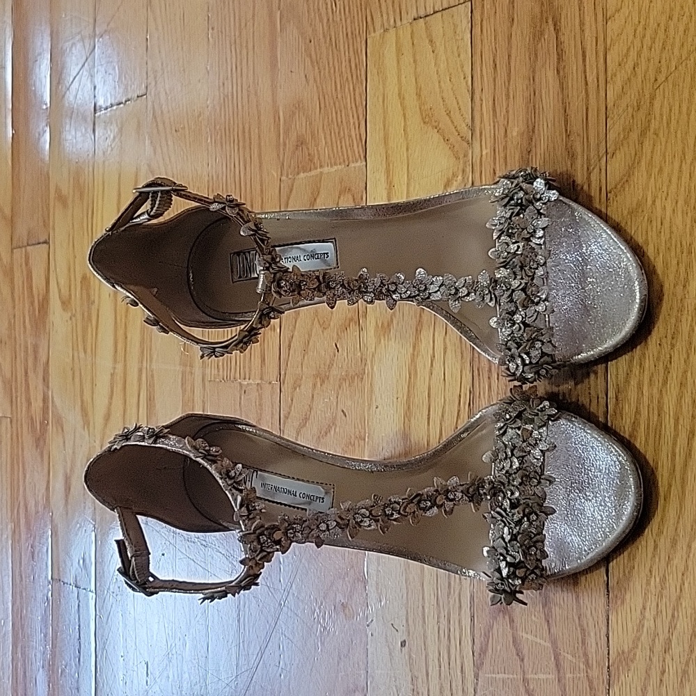 Champagne heeled sandals
